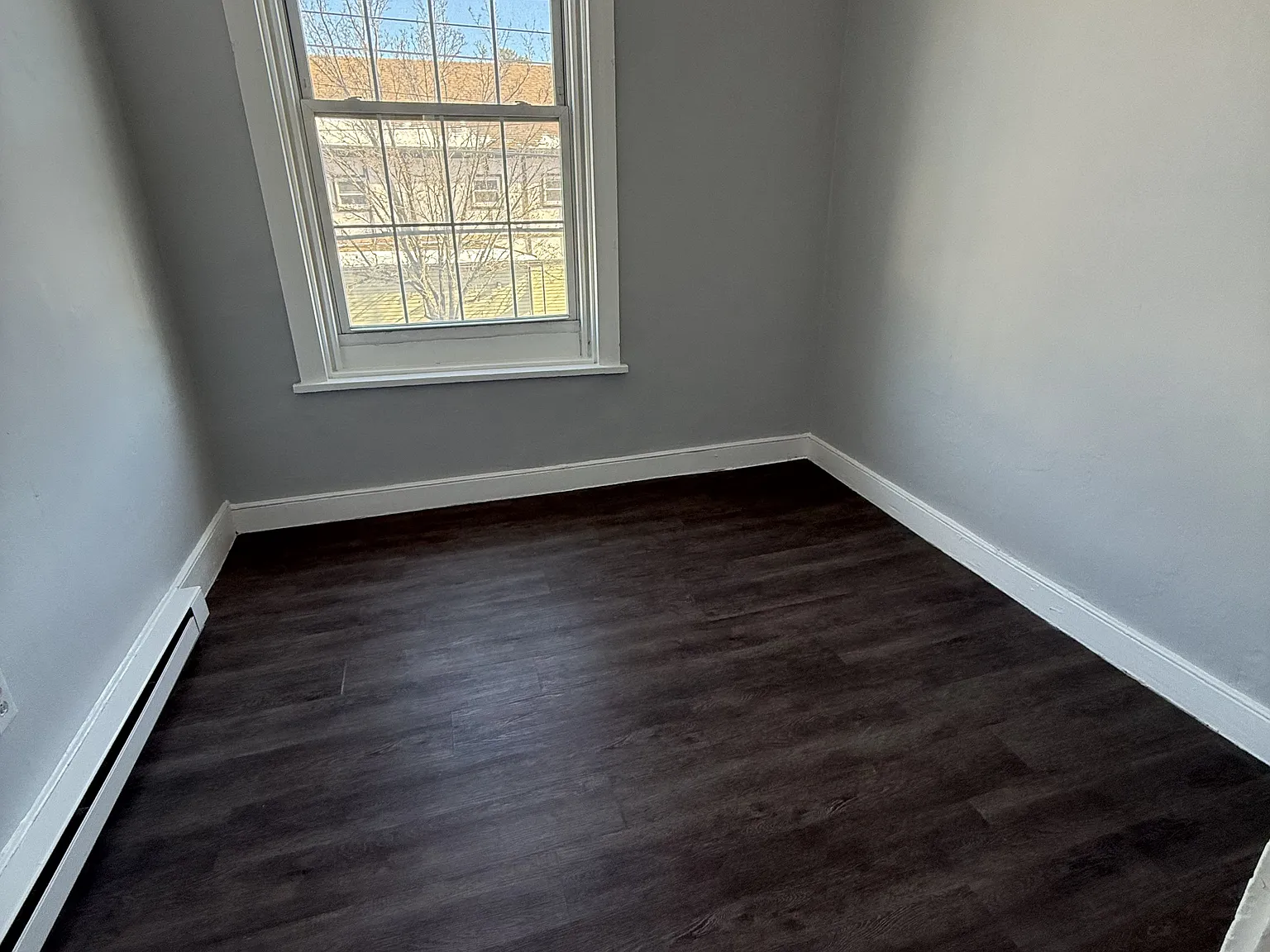 2 bed, 1100 sqft, $1,250 — Photo 4