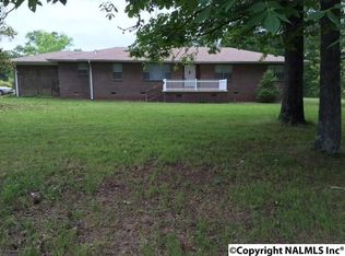 2111 Pleasant Valley Rd, Rainbow City, AL 35906