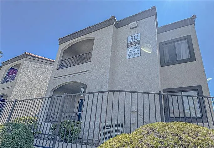 Building Photo - Seven Hills Dr #950-U3011