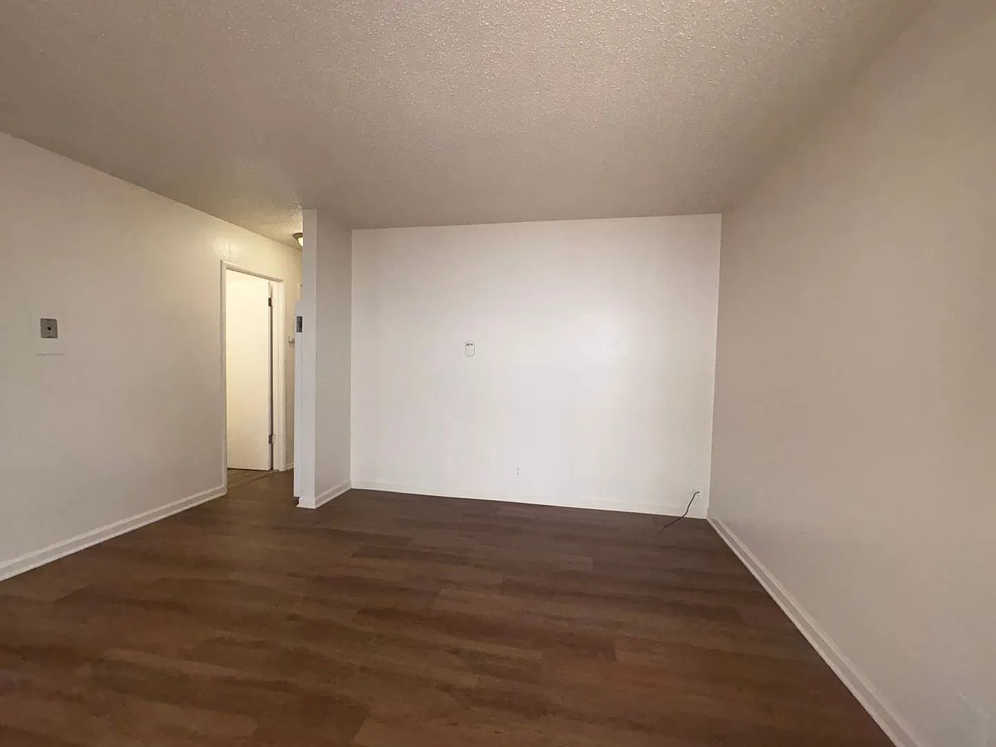 1229o — Photo 2