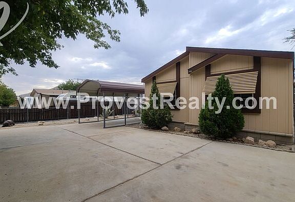 3rd image of 19109 Danbury Ave