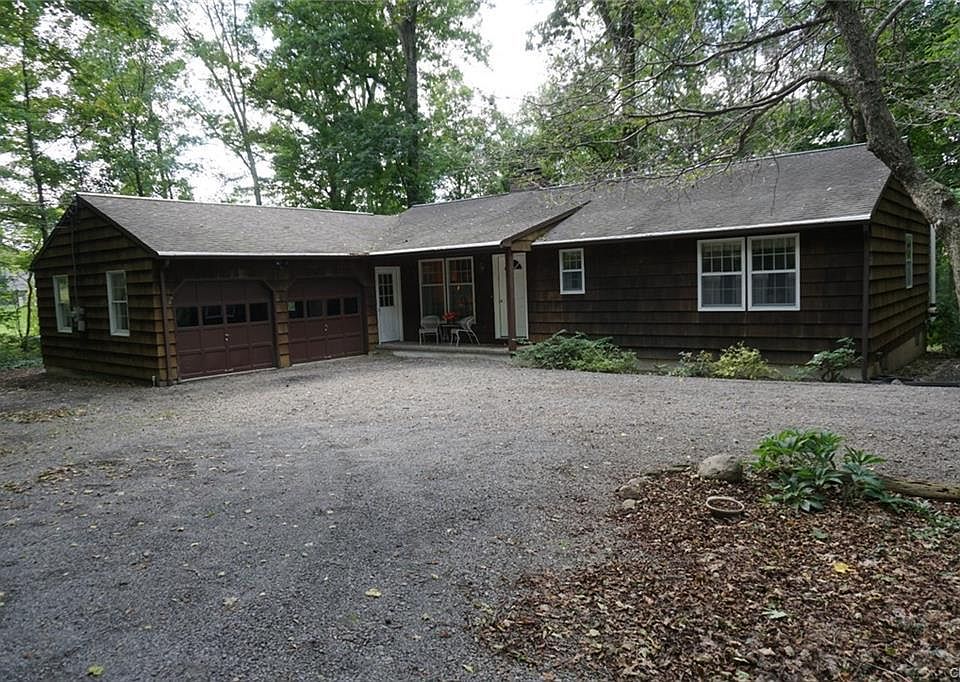 1st image of 3895 Pompey Hollow Rd