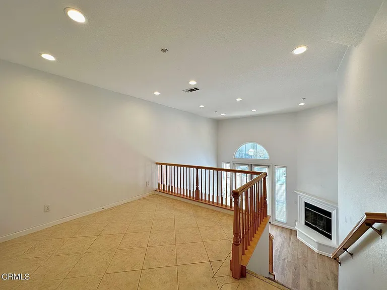 1202 Bayside Cir — Photo 13