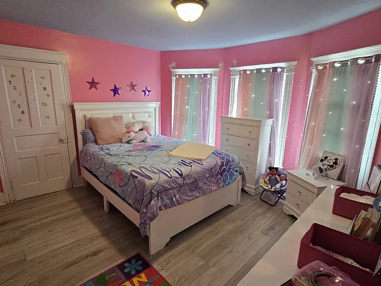 601-603 W Main St #2 — Photo 15