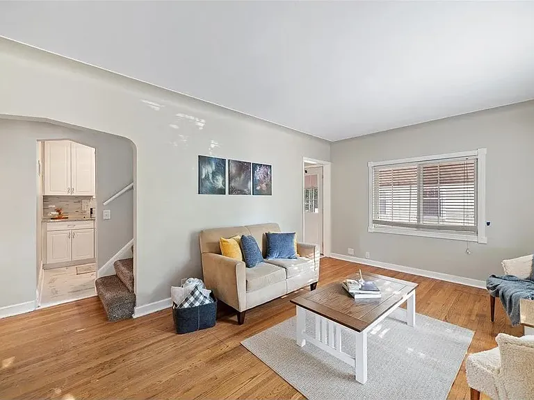 4014 Regent Ave N — Photo 4
