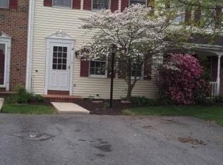 57 Laurie Ln, Lititz, PA 17543