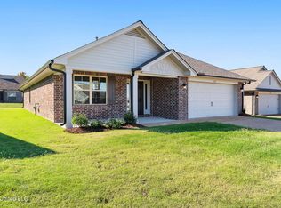 1573 S Reece Dr S, Southaven, MS 38671