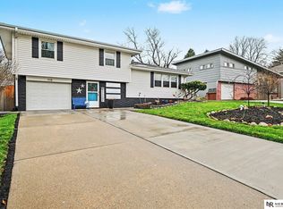 1118 Kingston Ave, Bellevue, NE 68005