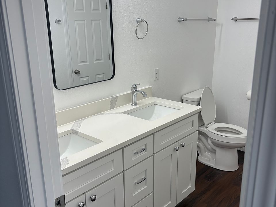 1st image of 3308 Metropolitan St