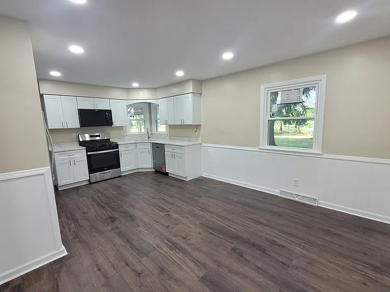 4120 Mallard Dr — Photo 4