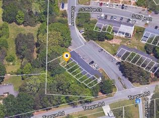 4015 S Bend Dr, Winston Salem, NC 27107