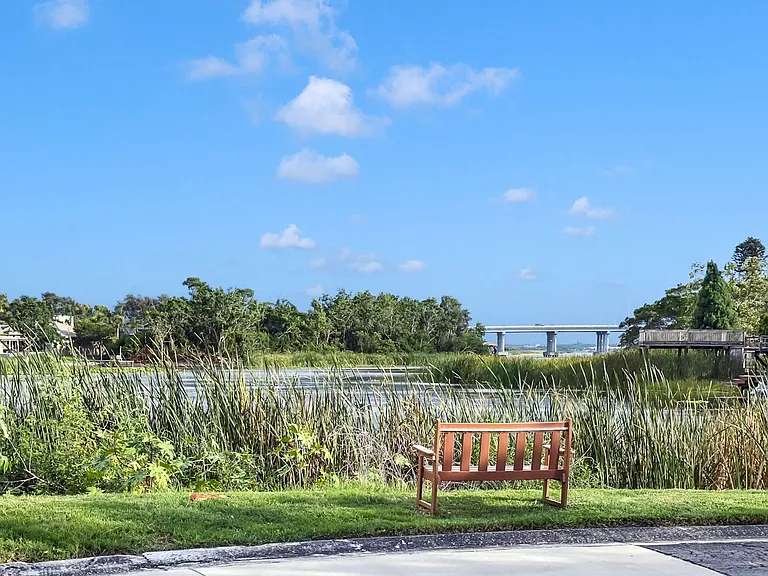 10192 Seminole Island Dr — Photo 30