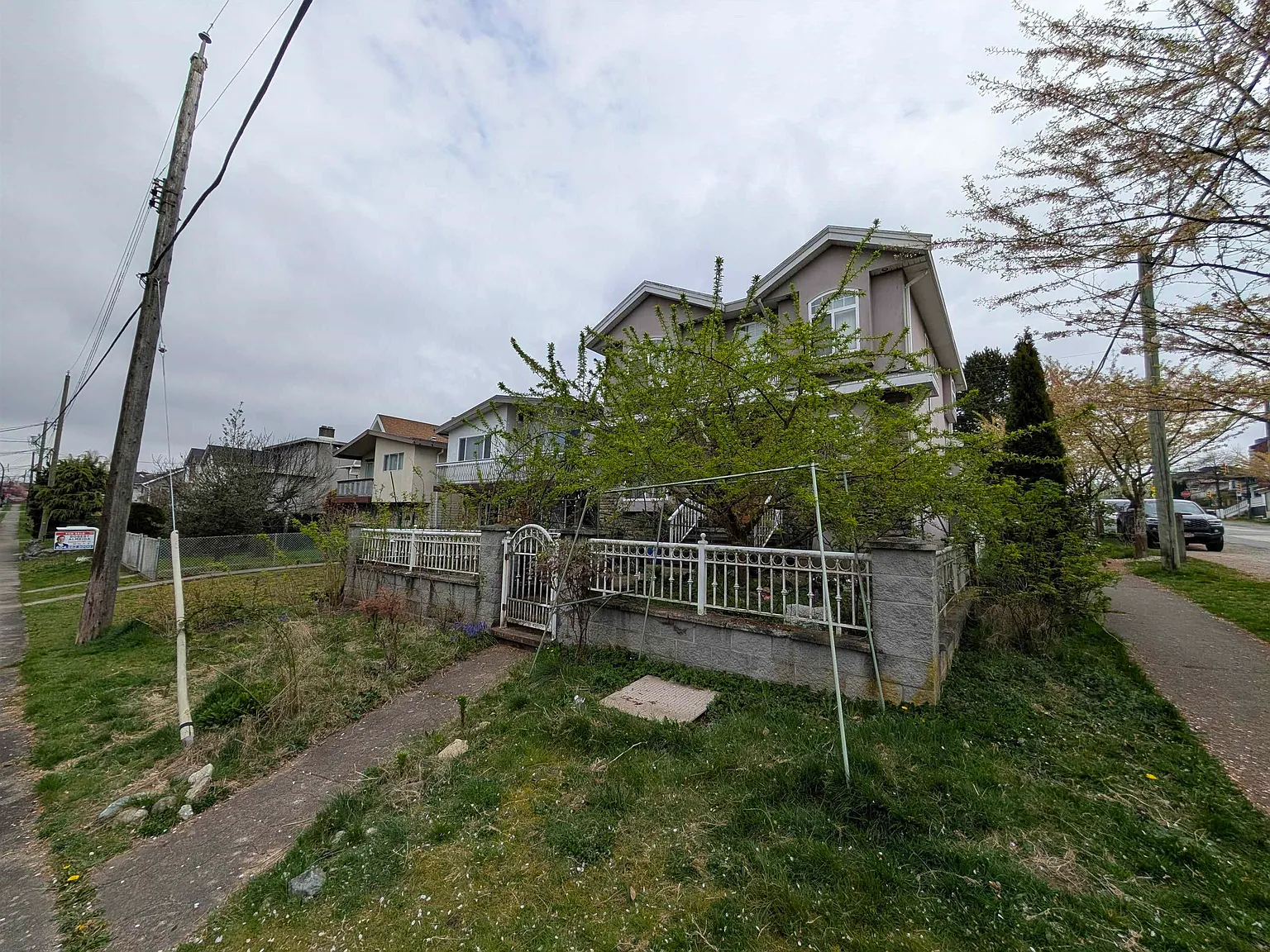 2 bed, 2000 sqft, $550 — Photo 4