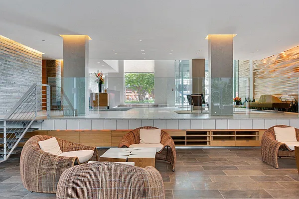Rented by Level Group | media 29