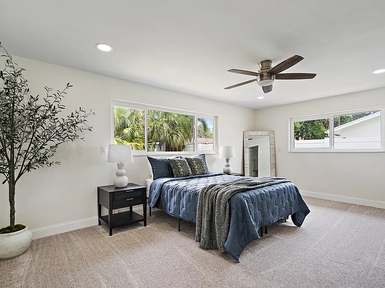 5273 Denver St NE — Photo 19