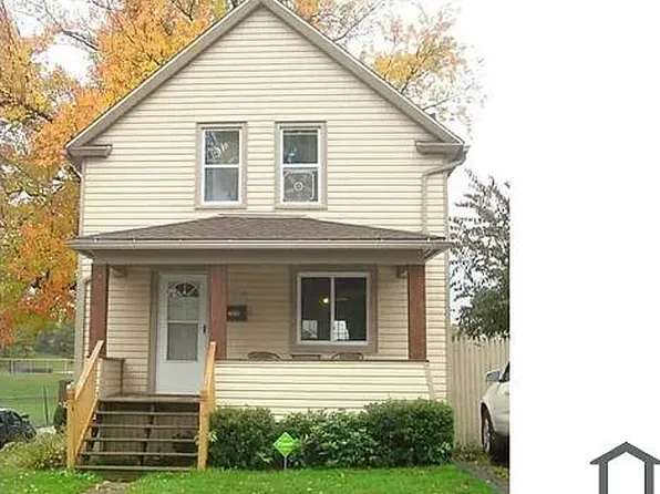 878 Clark St, Akron, OH 44306