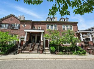 16836 Farmington Rd, Livonia, MI 48154