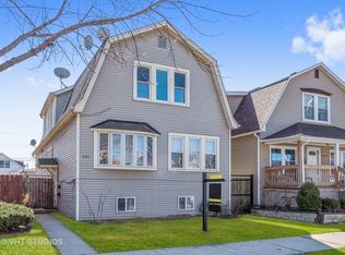 6323 W Waveland Ave, Chicago, IL 60634