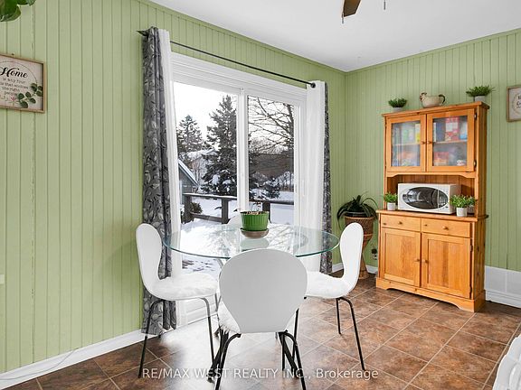 5th image of 15 Millwood Rd