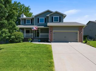 826 E Southcrest Dr, Derby, KS 67037