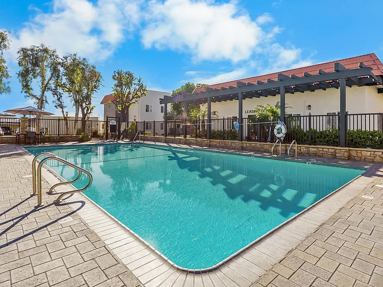 Solara Apartment Homes — Photo 3