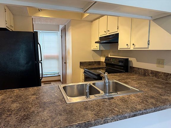 4th image of 5894 Aqua Bay Dr