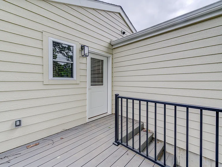 6924 Nashville Ave — Photo 29