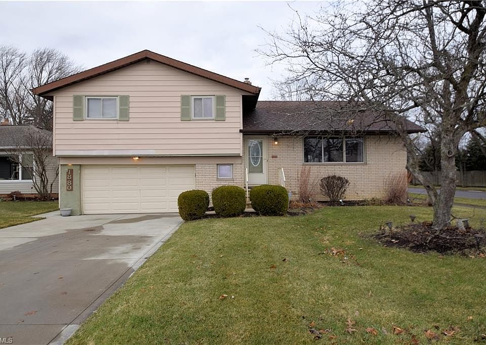 1st image of 1880 Hope Haven Dr