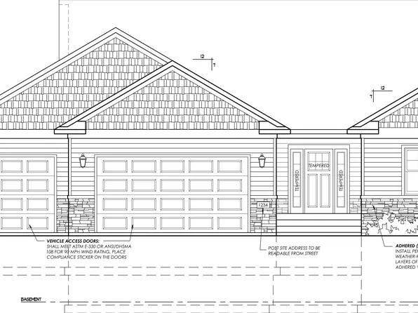 1762 Leona Dr, North Mankato, MN 56003