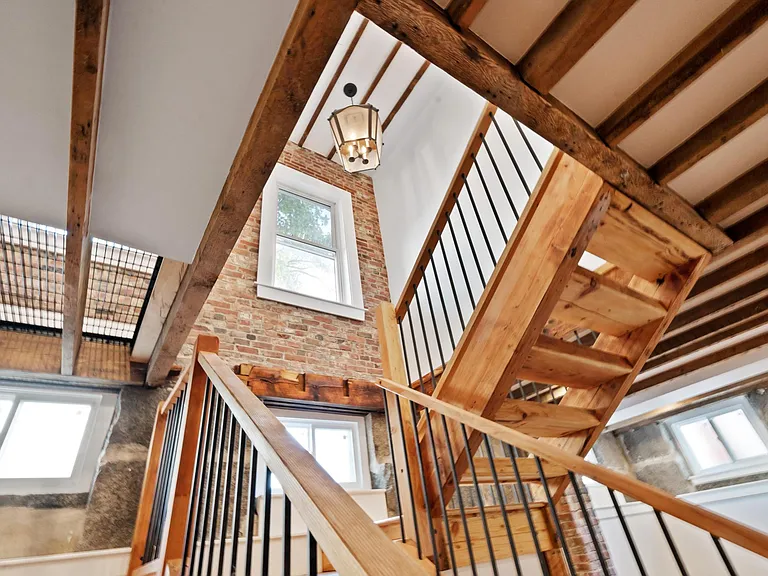 112 Gore St #1 — Photo 1