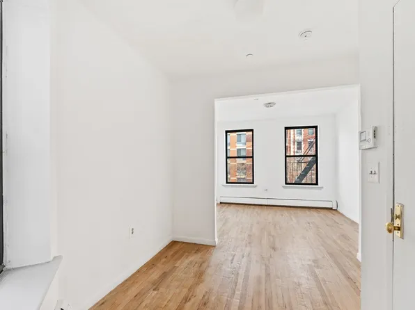 327 Pleasant Avenue 5B image 2 of 5