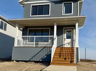 8558 S 72nd Ave, Grande Prairie, AB T8X0N9