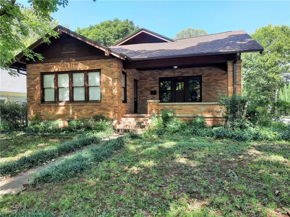 426 E Lafayette St, Fayetteville, AR 72701