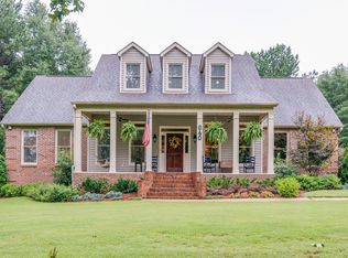 640 Burg Rd, Locust Grove, GA 30248