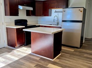 911 E Mission Rd #A, Fallbrook, CA 92028