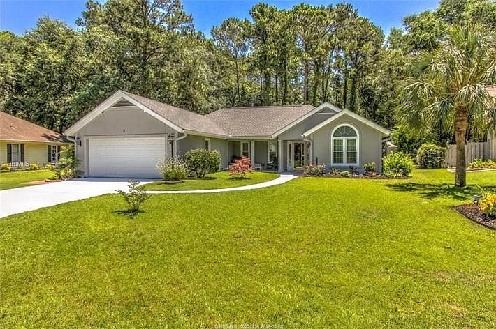 1st image of 8 Ansley Ct