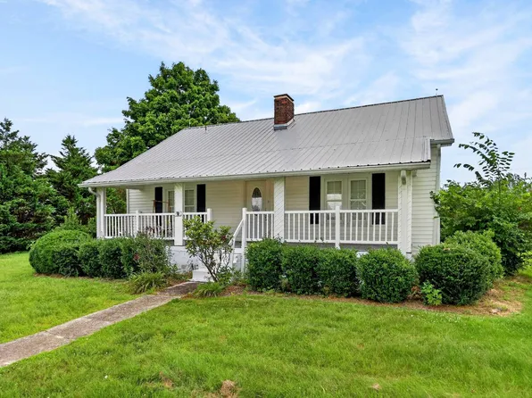 3418 Baxter Rd, Baxter, TN 38544