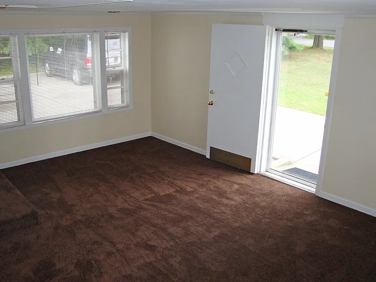 4925 Hopedale Dr #A — Photo 7