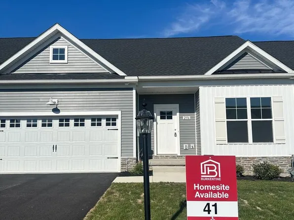 256 Ridge View Ln #41, Hanover, PA 17331