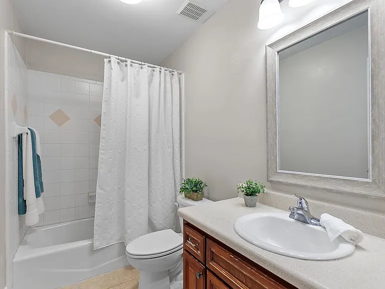 2602 Fenwood Ct — Photo 30