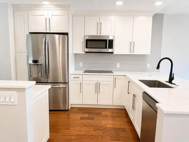4030 W Palm Aire Dr #402 — Photo 9