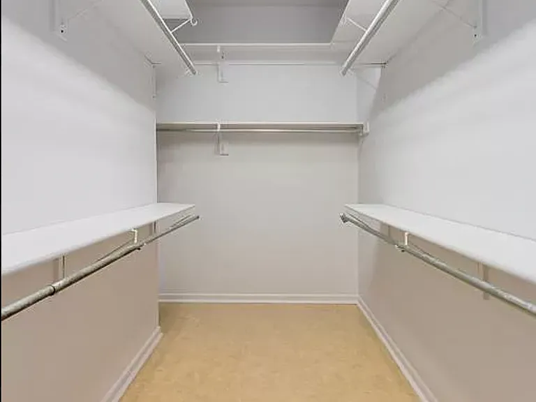 619 Maryland Ave SW — Photo 14