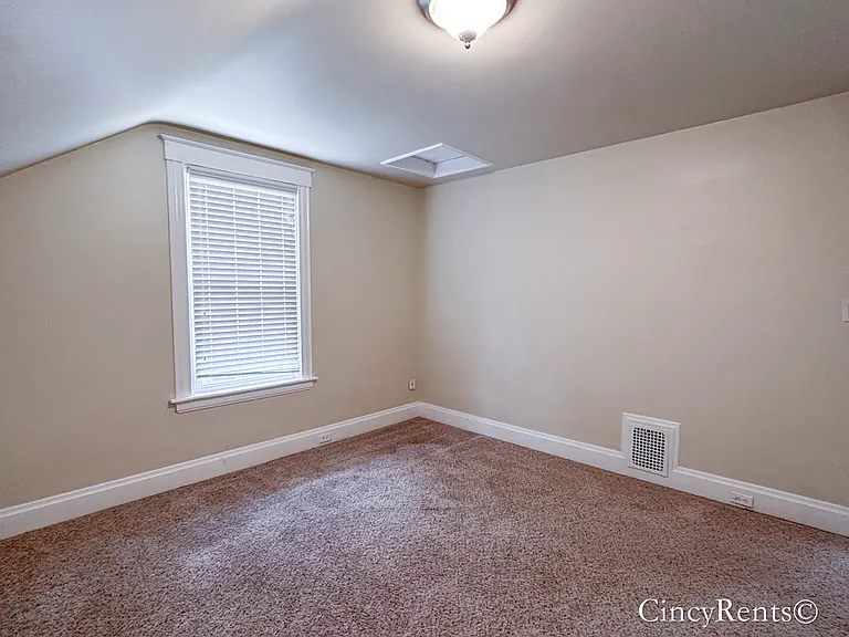 3645 Zinsle Ave — Photo 14