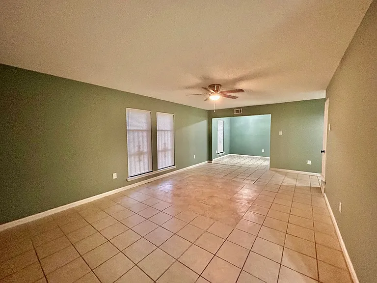 3801 Rainford Dr — Photo 4