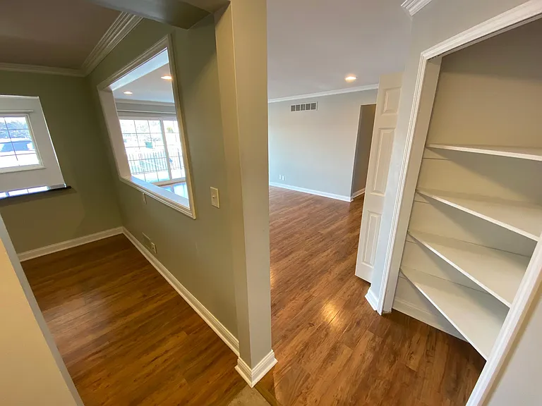 6157 Orchard Lake Rd #201 — Photo 8