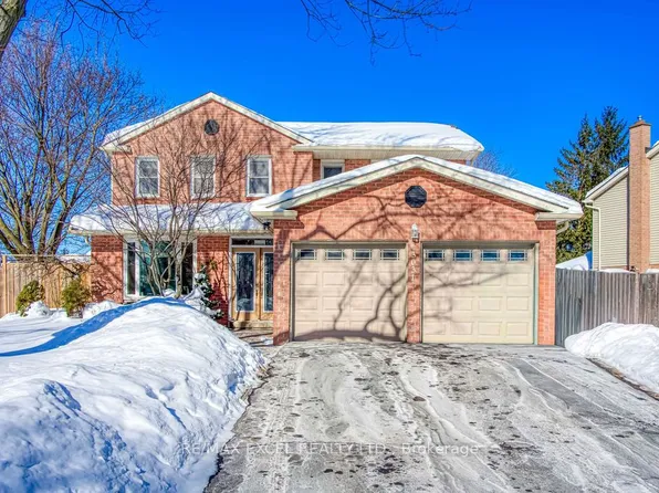 3031 Kilbride Ct, Mississauga, ON L5N 3C5