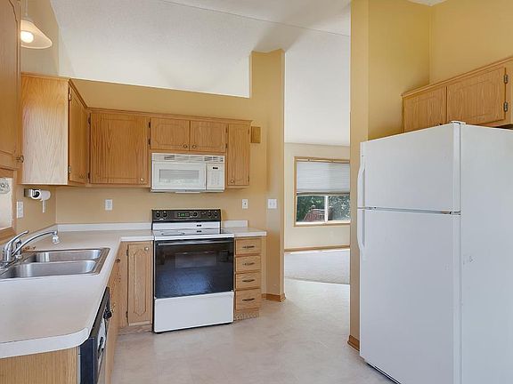 2nd image of 706 18th St N