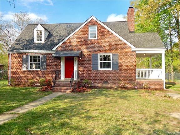 2nd image of 1041 Shelby Dr