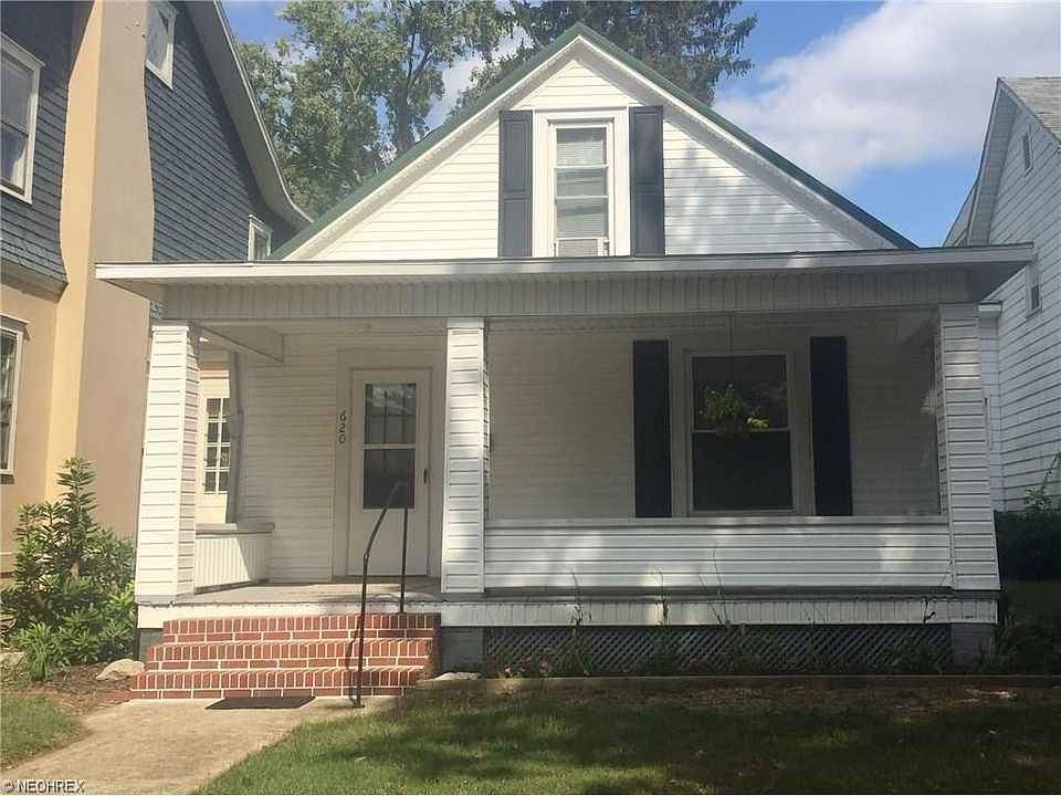 1st image of 620 4th St