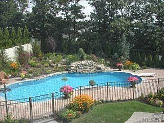 2nd image of 7 Cypress Ct
